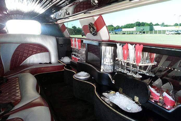 Jacksonville Infiniti Limo Interior